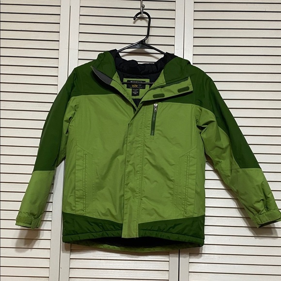 Mountain Hardwear Other - Mountain Hard Wear Green Hoodie Winter Jacket Size Youth M